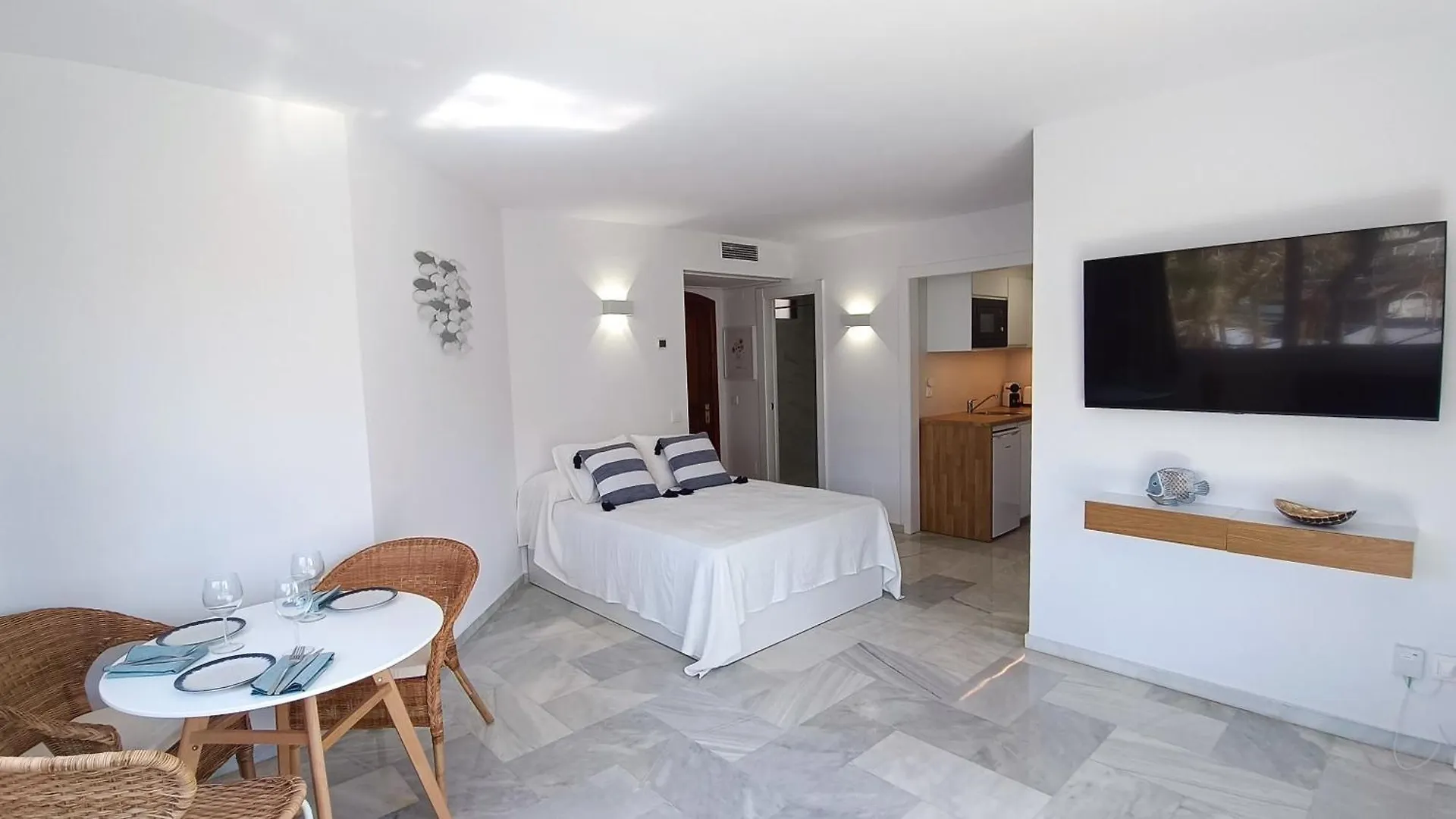 Beach Studio Puerto Marina Playa Benalmádena 0*,  Spagna